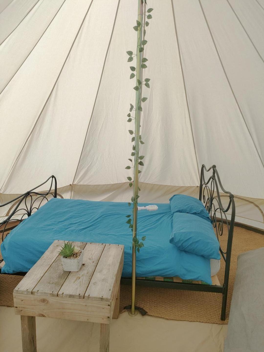 Battle Pods And Bells Glamping Exterior foto
