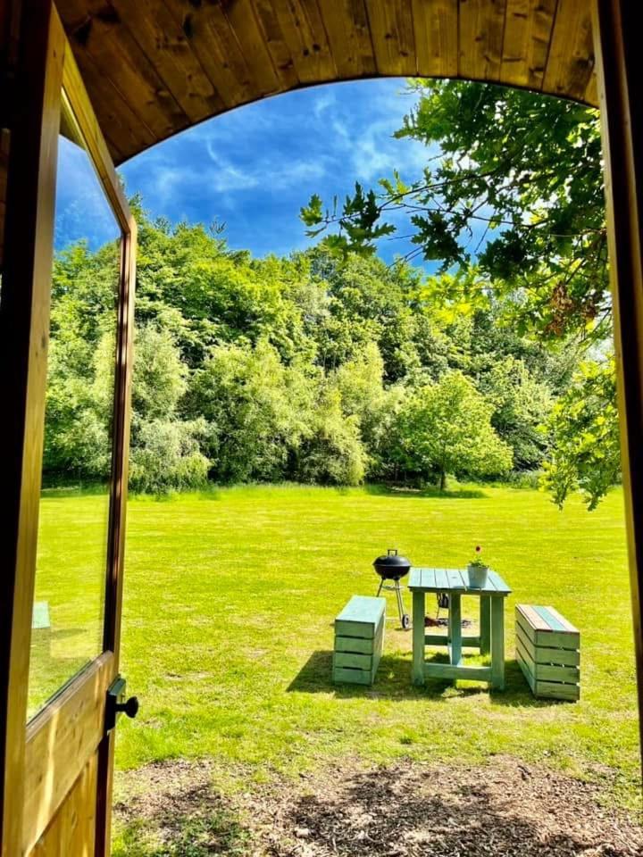 Battle Pods And Bells Glamping Exterior foto